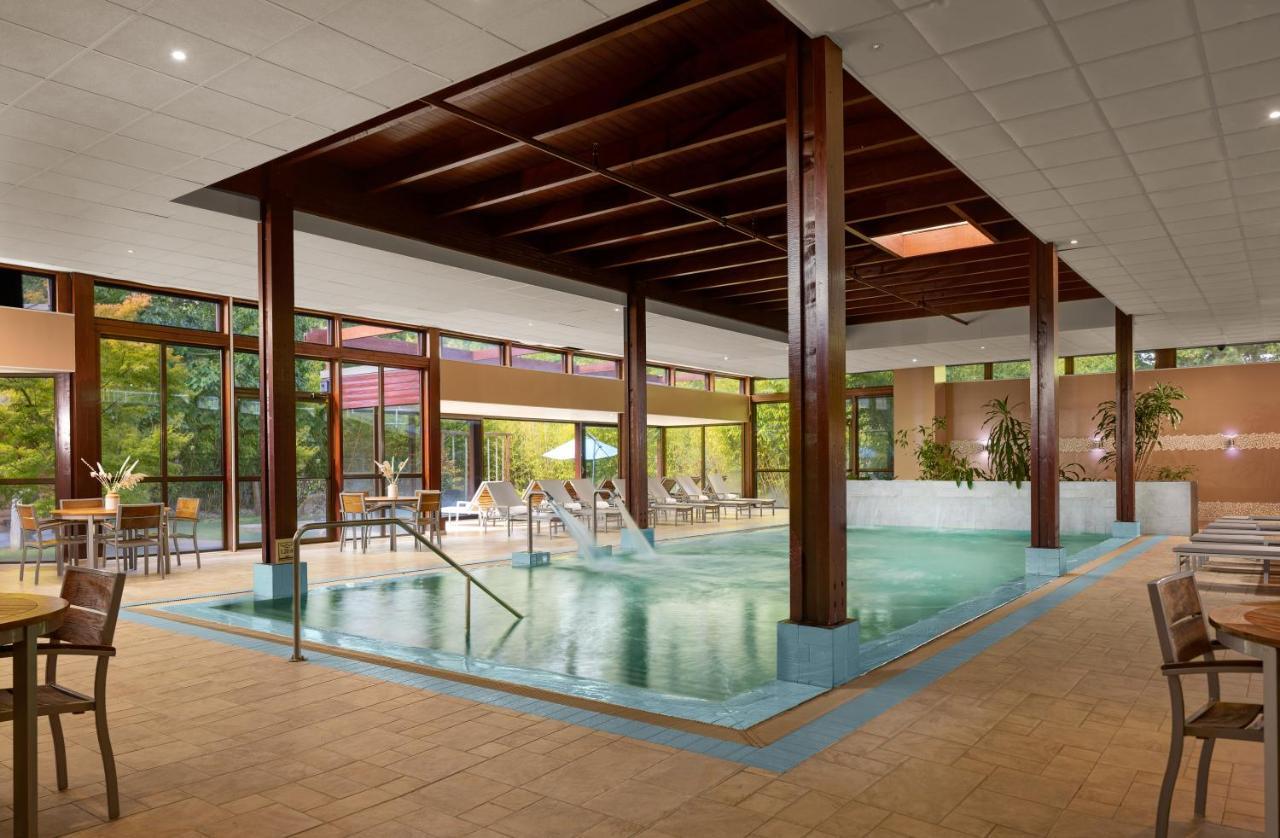 Center Parcs Les Bois Francs 호텔 베르뇔 다브르 에 디통 외부 사진