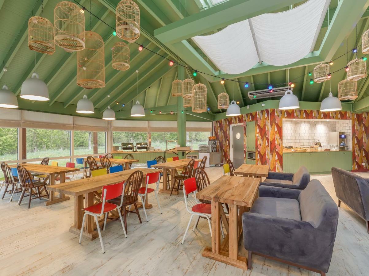 Center Parcs Les Bois Francs 호텔 베르뇔 다브르 에 디통 외부 사진